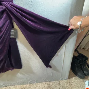1692 | NWT Lulus Purple Velvet‎ Cowl Neck Ruched Side Drape Mini Dress Womens M thumbnail 6