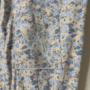 POL everyday edge pants Blue Floral Corduroy Wide Leg Distressed Elastic Waist S thumbnail 12