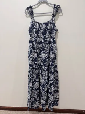 Abercrombie and Fitch Sz L Floral Cottage Navy White Maxi Dress thumbnail 3