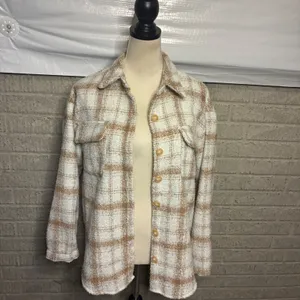 Goodnight Macaroon Tan Cream Plaid Boucle Shacket Shirt Jacket Women‎ Large thumbnail 2