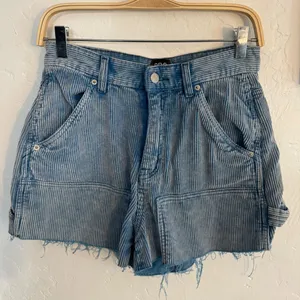 URBAN OUTFITTERS sky blue corduroy high rise carpenter cut off shorts size 27 thumbnail 1