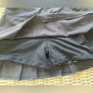 Lululemon Pace Setter black Skirt‎ 8 Athleisure workout yoga pickleball coastal thumbnail 5