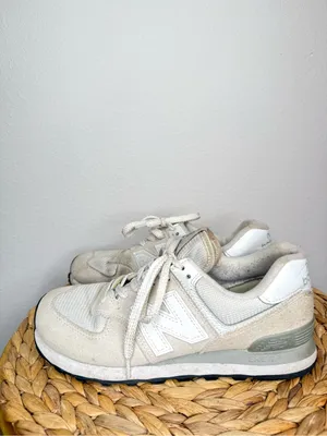 New Balance 574 Core Sneakers in Nimbus Cloud and White Colorway Retro Shoe thumbnail 2