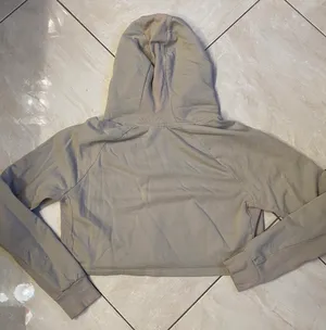 Gymshark Women’s Crop Hoodie Sweatshirt thumbnail 2