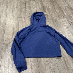 ON CLOUD Stylish Blue Hoodie for Women thumbnail 6