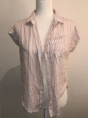 American Eagle nwot button up tee thumbnail 1