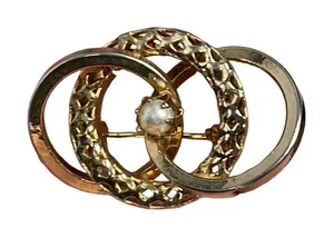 Vintage gold tone triple ring faux pearl brooch thumbnail 1