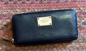 BLACK MICHAEL KORS LEATHER ZIP LONG WALLET thumbnail 1