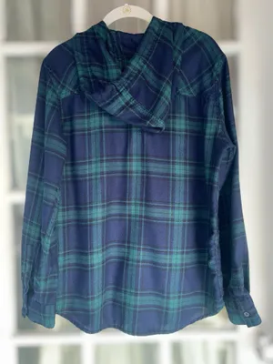 Garage Women's Medium Blackwatch Plaid Flannel Hooded Boyfriend Fit Shacket thumbnail 2
