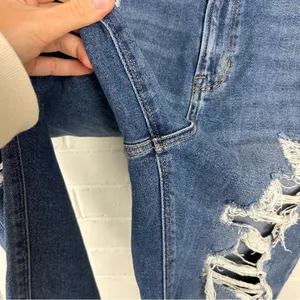 American Eagle Distressed Highest Rise Mom Jeans Size 10 thumbnail 8