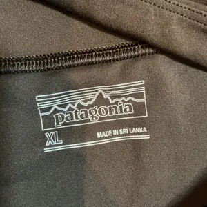 Patagonia Activewear Pockets Leggings Black High Waisted Yoga Pants XL Workout thumbnail 3
