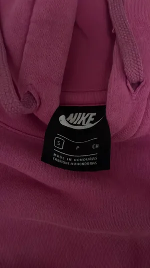 Nike Magenta  sweatshirt thumbnail 2