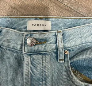 PacSun mom jeans thumbnail 3