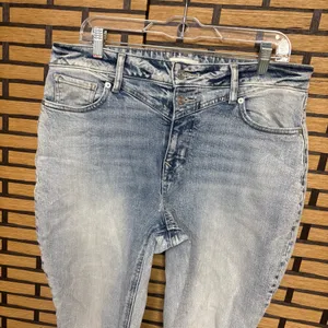 M Jeans By Maurice’s Curvy‎ High Rise Kick Boot Ankle Jeans Size 14 thumbnail 4