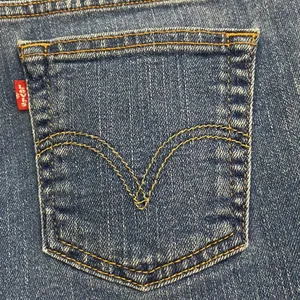Levi’s womens blue jeans Size 7 JR thumbnail 6