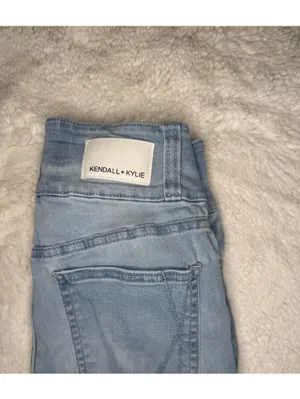 Kendall + Kylie The Babe Skinny Jeans Size 22 Light Wash Distressed thumbnail 2
