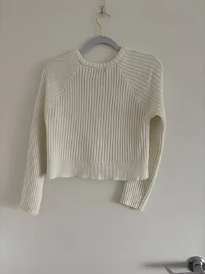 Cropped Cream Ribbed Button-Front Women’s Sweater pinch brand thumbnail 4
