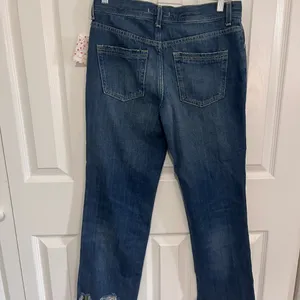 We The Free Dark Indigo Distressed Raw-Hem Straight Jeans NWT Waist 25" thumbnail 4