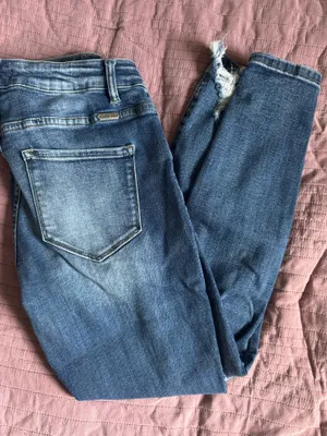 KanCan USA Mid-Rise Ankle Skinny Jeans thumbnail 3