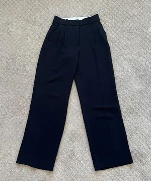 Aritzia Effortless Pant Black Crepette High Rise Wide Leg Pockets Zipper Size 2 thumbnail 1