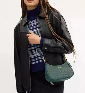 Coach Teri Shoulder Bag In Blocked Signature thumbnail 10