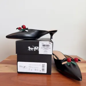 NWT Coach Mule With Cherries size US7 thumbnail 2