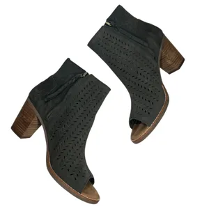 TOMS Majorca Peep Toe Booties Dark Olive Green Suede Perforated Block Heel 8M thumbnail 3