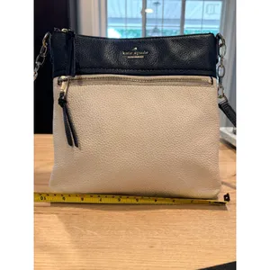 Kate Spade New York Crossbody Bag Pebbled Leather Navy Cream Gold Hardware thumbnail 5