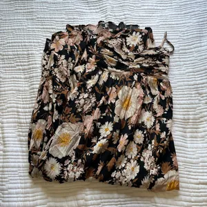 Abercrombie Crinkle Textured Ruched Maxi Dress thumbnail 7