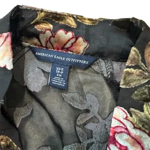 American Eagle Outfitters Size XS 3/4 Sleeve Velour‎ Pink Floral Mesh Open Top thumbnail 6