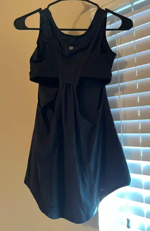 Workout Tank With Built-in Bra thumbnail 1