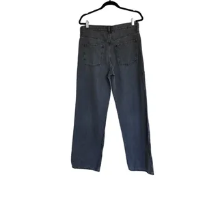 NWOT Gap Low Stride Relax Fit Jeans Black Wash Sz-8 thumbnail 3