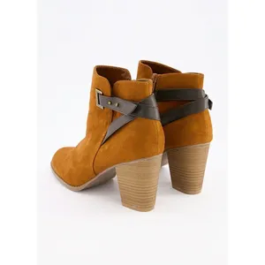 Diba brown ankle boots. Size 8. Retails $75 Brown thumbnail 2