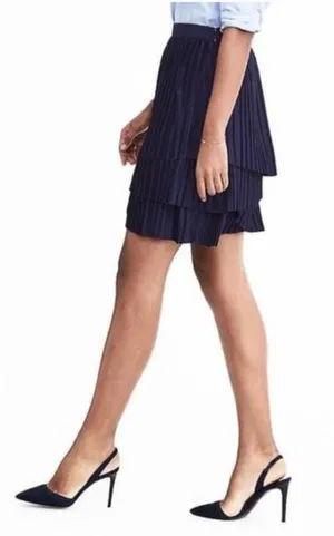 Banana Republic Pleated Tiered Skirt Size 6 thumbnail 1