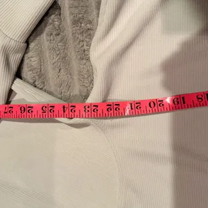 Lululemon Ribbed Softstreme Perfectly Oversized Cropped Crew in Bone Size M thumbnail 4