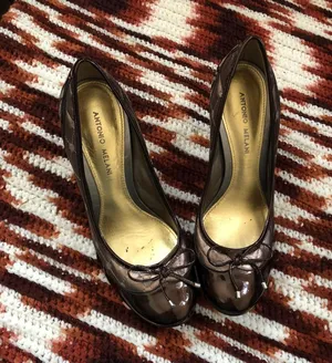 Antonio Melani Y2K Brown Whimsygoth schoolgirl patent genuine leather kitten 3” heels pumps thumbnail 5
