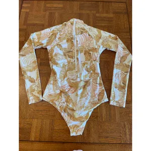 Rip Curl Namotu Long Sleeve Surfsuit Swimsuit Rashguard SMALL thumbnail 5