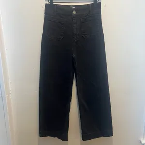 ANTHROPOLOGIE- Maeve The Colette High Rise Crop Wide Leg Jeans Black Size 29 thumbnail 2