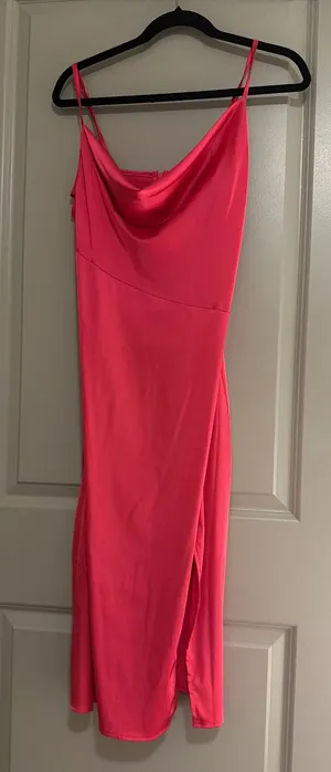 Pink midi dress Size M thumbnail 1