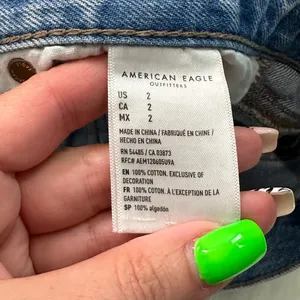 American Eagle Ripped High Rise Mom Shorts thumbnail 9