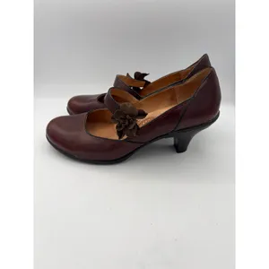 Women’s Söfft Size 8.5 Orangey Brown Leather Dance Shoes thumbnail 3