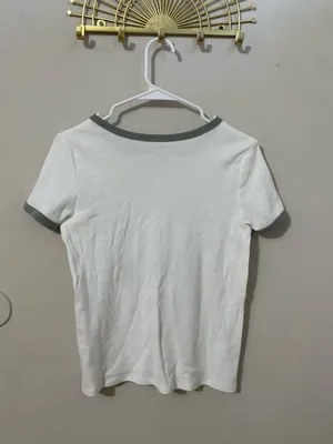 American Eagle Outfitters White Top thumbnail 2