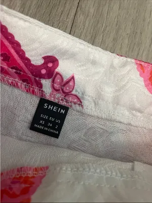 SHEIN White Mini Skirt with Pink & Orange Paisley Ruffles thumbnail 2