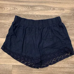 Aeropostale Navy Blue Shorts Lace Crochet Edge Size XS Teen Pre—Teen thumbnail 3