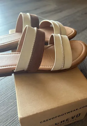 Crevo Simone Leather Sandal thumbnail 5