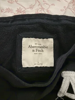 Abercrombie Vintage Sweatshirt thumbnail 3