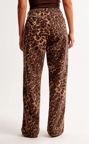 Abercrombie Curve Love Mid-Rise Slouchy Jeans 27 Long thumbnail 3