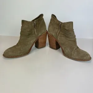 Loeffler Randall Ankle Booties 9 Khaki Green Gray‎ Suede Leather Stacked Heel thumbnail 8