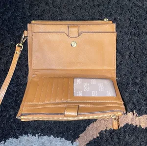 Michael Kors Bifold Wristlet thumbnail 2