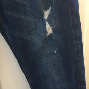 FINAL MARKDOWN Express Distressed Jeans (0) thumbnail 4
